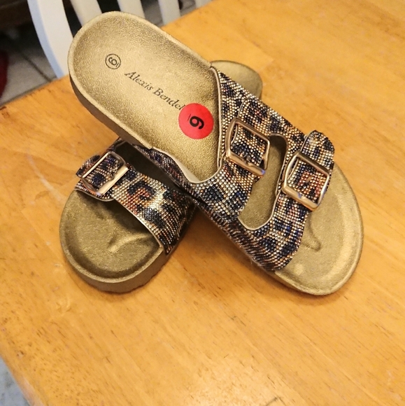 Alexis Bendel Rhinestone Buckle sandals women's - Picture 2 of 8